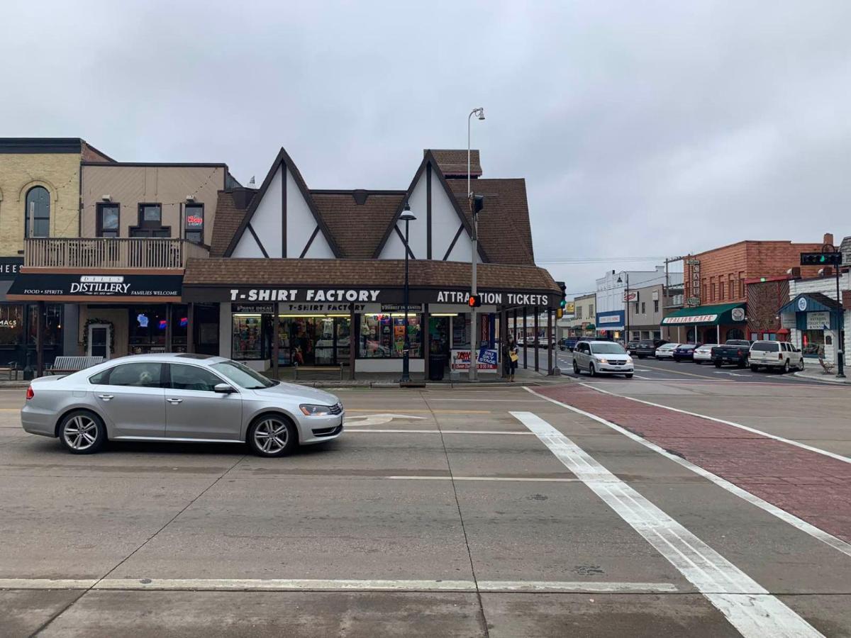 Colonial Motel 위스콘신 델즈 외부 사진